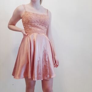 SHERRI HILL pink satin and lace mini formal dress